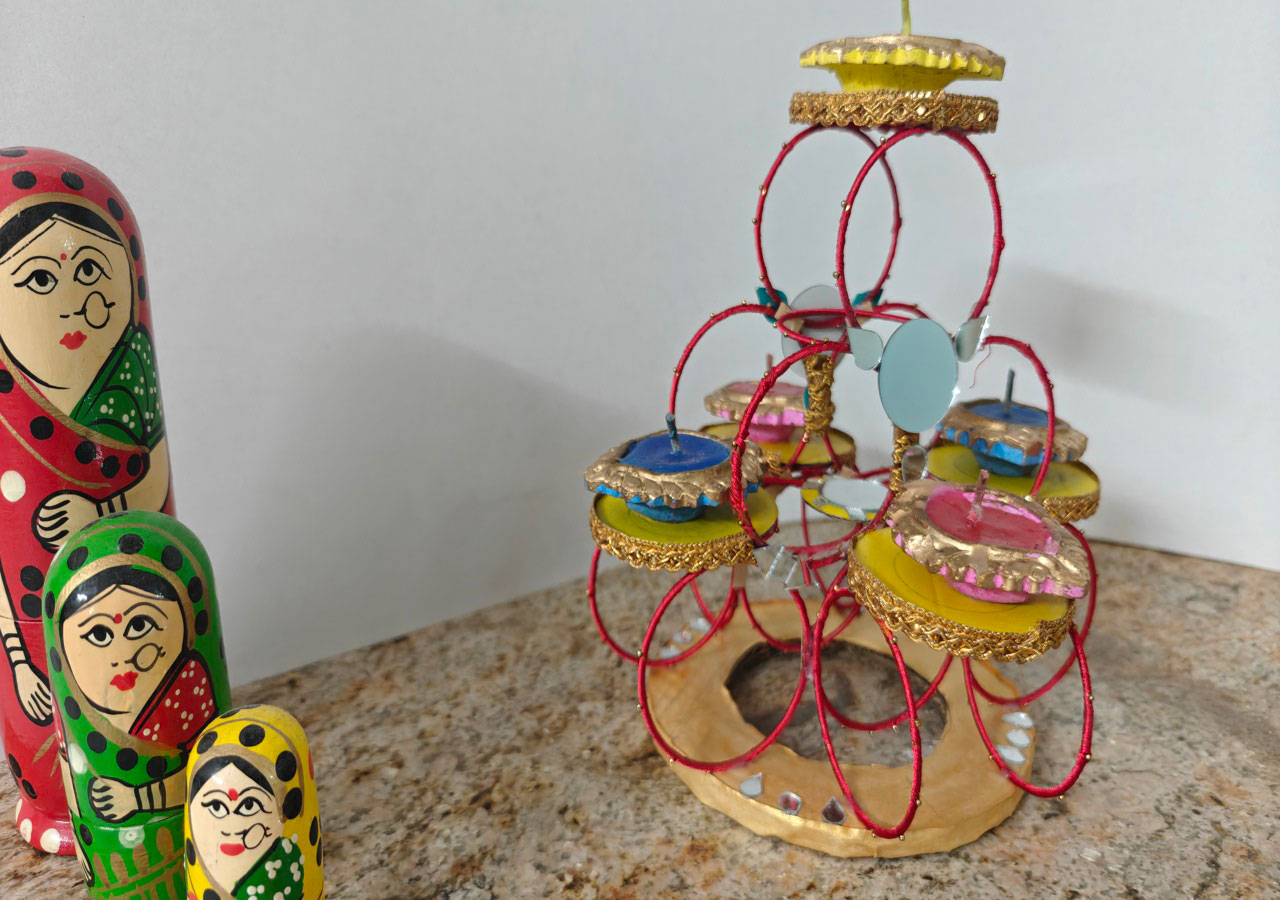 Bangle Candle Stand – Festive Glow with Upcycled Elegance | Crafted Small