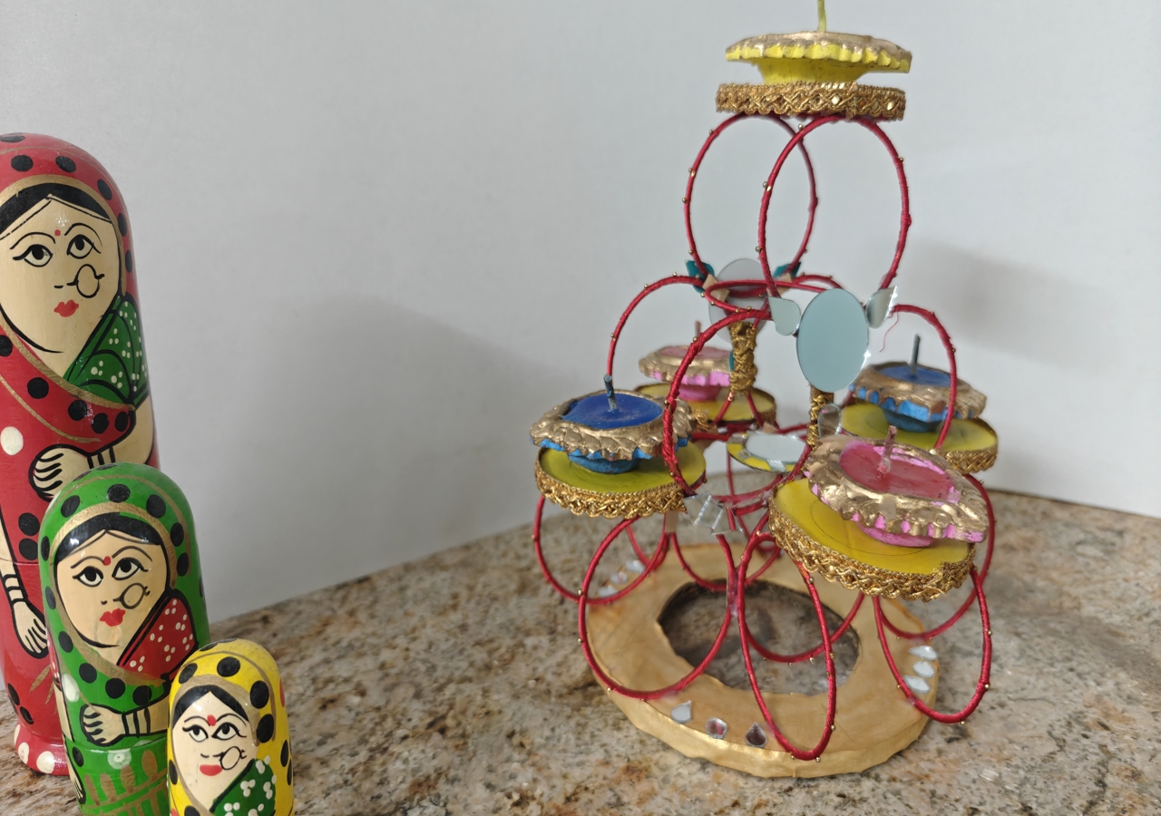 Bangle Candle Stand – Festive Glow with Upcycled Elegance | Crafted Small